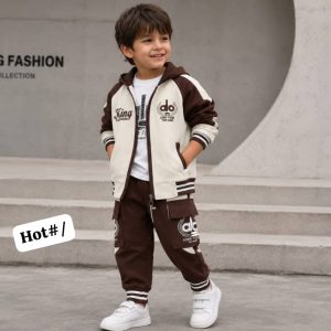 Sports suit