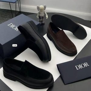 Dior.