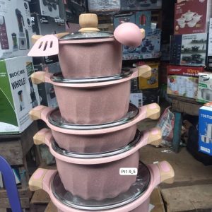 Granite cookset.