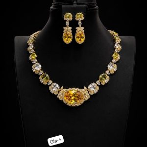 Jewelry set of 2 items.
