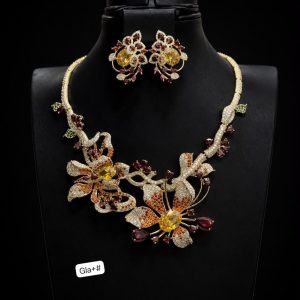 Jewelry set of 2 items.