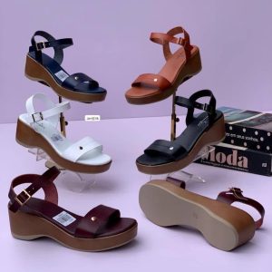 SANDALS.