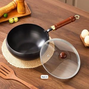 Nonstick fry pan with cover.