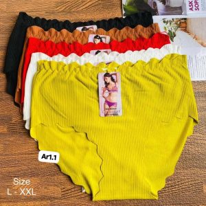 Cotton Seamless Panty.