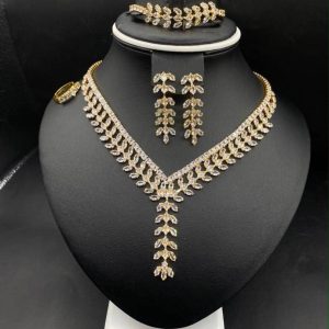 JEWELRY SETS.